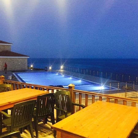 Tekos Golden Hill Hotel & Restaurant At Karpaz Agios Sergios 外观 照片